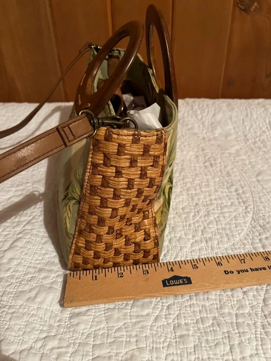 Fossil Tropical Palm Print Shoulder Bag in Green and Brown - Picture 3 of 10